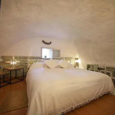 Td Dimora Di Genna Trullo With Lush Garden Pool Feriehus