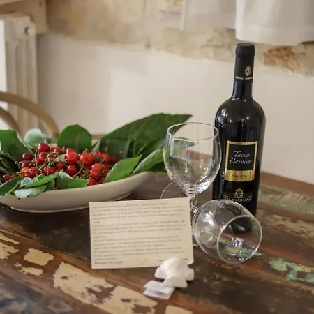 بيت للعطل Td Dimora Di Genna Trullo With Lush Garden Pool كاستيلانا غروتي