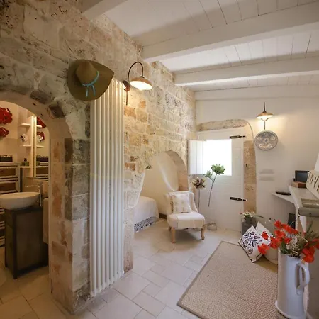 Td Dimora Di Genna Trulletto With Lush Garden Pool * Castellana Grotte